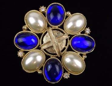 Mint Vintage 1960s Big Rhinestone Brooch