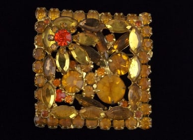 Gorgeous Vintage 1950s Rhinestone Brooch