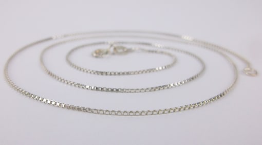Mint Vintage Italian Sterling Silver Box Chain Necklace 19.5"