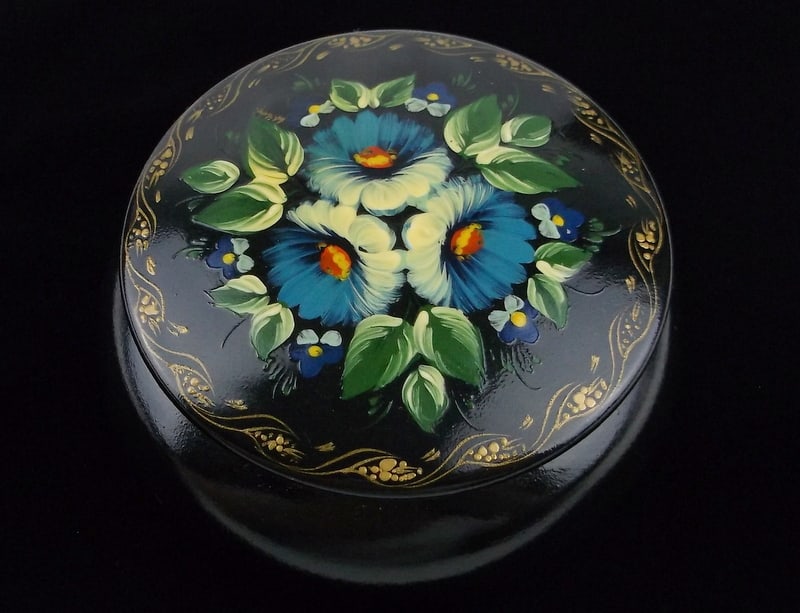 New Vintage Hand Painted Handmade Ukraine Wood Bird Box: new condition