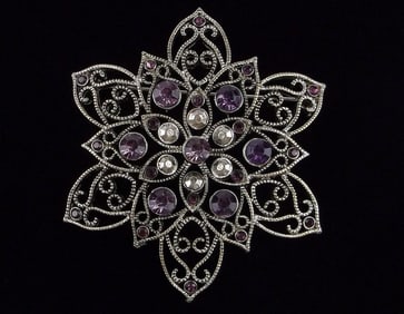 Mint Vintage Rhinestone Brooch