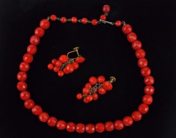 Stunning Vint 1950s W Germany Red Glass Necklace Earrings 16"
