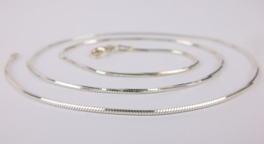 Mint Vintage Italian Sterling Silver Chain Necklace 18"