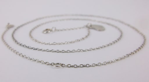 New Sterling Silver Chain Necklace With Pendant 19"