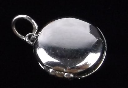 New Vintage Sterling Silver Locket Pendant Small