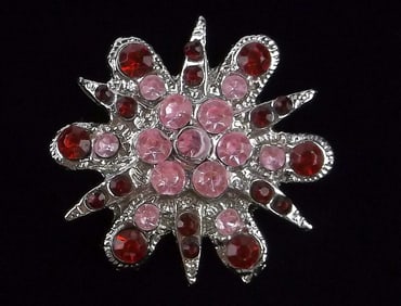 Mint Vintage 1970s Rhinestone Starburst Brooch