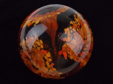 Stunning Vintage 1960s MOD Art Glass Paperweight