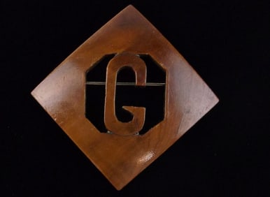Mint Signed Vint Bermuda Wood Initial G Brooch