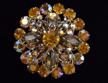 Mint Big Vintage 1960s Rhinestone Brooch