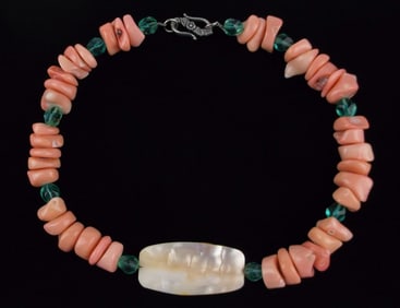 Big Mint Vint Sterling Silver Pink Coral Shell Necklace 18"