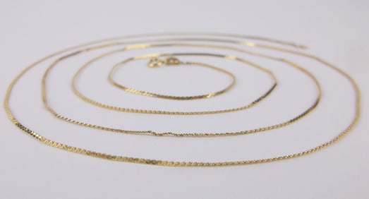 Stunning Vintage 14kt Gold Chain Necklace 30"