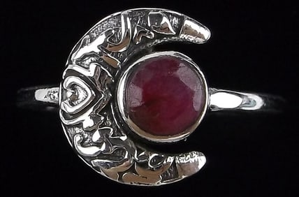 New Sterling Silver .50ct Ruby Moon Ring 8.5