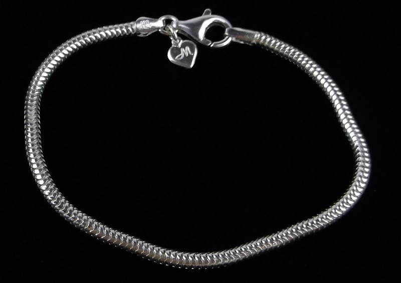 New Thick Italian Sterling Silver Chain Bracelet 7.5": Solid Sterling Silver Guaranteed, in Brand New Never Worn Condition.