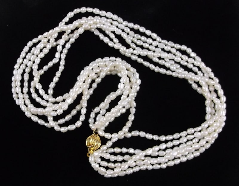 New Vintage 6 Strand Pearl Necklace 18": new condition