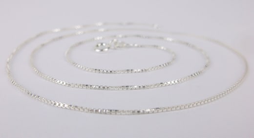 New Vintage Italian Sterling Silver Box Chain Necklace 18"