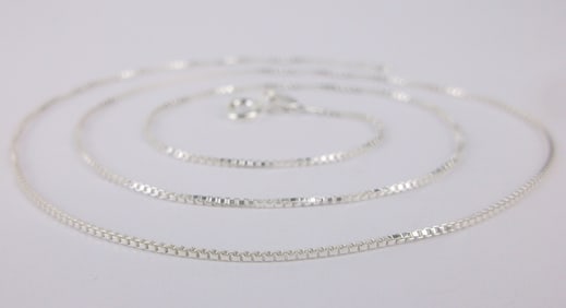 New Vintage Italian Sterling Silver Box Chain Necklace 18"