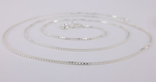 New Vintage Italian Sterling Silver Box Chain Necklace 18"