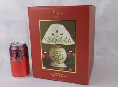 New Lenox Porcelain Christmas Tealight Lamp $45