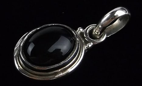 New Sterling Silver Onyx Pendant