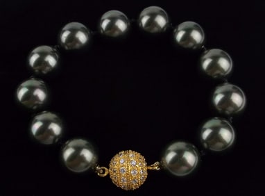 New Designer Signed Bracelet 8.5"