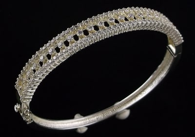 Mint Designer Thick Sterling Silver Crystal Latch Bracelet 8"