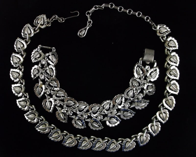 Stunning 1950s Coro Craft Pegasus Necklace Bracelet 7" 17" (1 of 4)