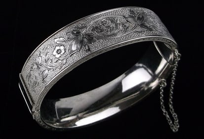 Stunning Antique 1950s Whiting Davis Bracelet 7"