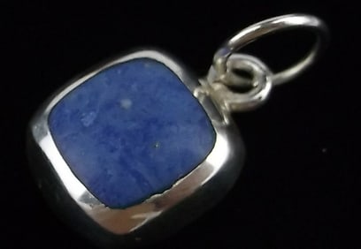 Mint Vintage Sterling Silver Lapis Pendant