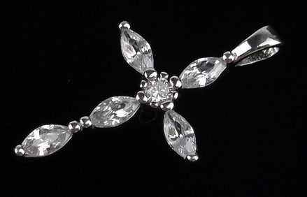 Mint Sterling Silver Cross Pendant