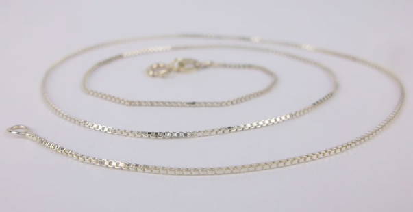 Stunning Vintage Italian Sterling Silver Box Chain Necklace 17": Guaranteed Solid 925 Sterling Silver, in Excellent Condition