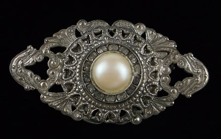 Stunning Antique 1940s Rhinestone Faux Pearl Brooch