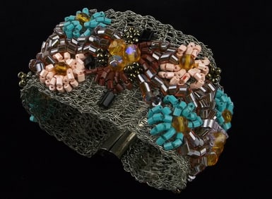Mint Vintage Beaded Mesh Bracelet 7"