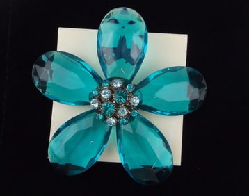 New Macys Big Lucite Rhinestone Flower Brooch $30