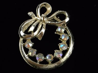 Stunning Vintage 1950s Rhinestone Brooch
