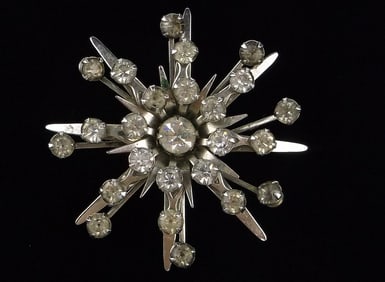 Mint Vintage 1950s Rhinestone Starburst Brooch