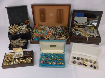 Huge Vintage Estate Jewelry Box Lot Rings Bracelets Earrings More: you get it all, the jewelry boxes and all of the jewelry shown in this lot. Nice mix with lots of rings, necklaces, bracelets, cufflinks, pins, earrings and much more. All jewelry from a local