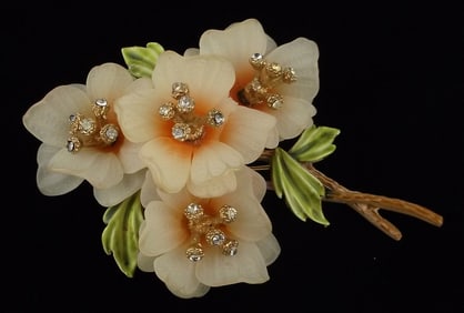 Mint Vint 1950s Enameled Rhinestone Lucite Flower Brooch