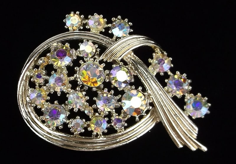 New Antique 1950s Coro Craft Pegasus Rhinestone Brooch: new condition