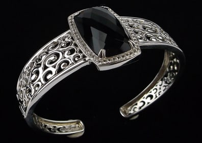 Mint Heavy Sterling Silver Black Iolite Topaz Cuff Bracelet 7-8"