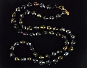 Mint Boxed Joan Rivers Czech Glass Necklace 32"