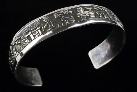 Mint Navajo Tommy Jackson Sterling Storyteller Cuff Bracelet 7.5": handmade Genuine Navajo Sterling Silver in Excellent Condition