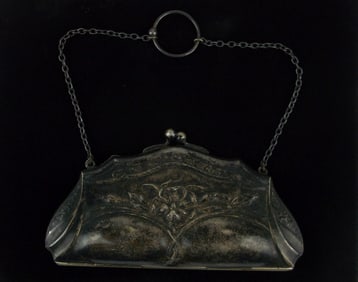 Mint Antique 1890s Victorian Art Nouveau Metal Purse
