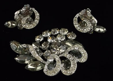 Mint Vintage 1960s Juliana Rhinestone Brooch Earrings Set