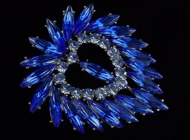 Stunning Vintage 1960s Cobalt Blue Rhinestone Pendant
