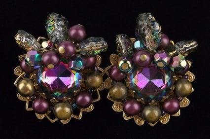 Mint Big Vintage 1950s Rhinestone Earrings Set