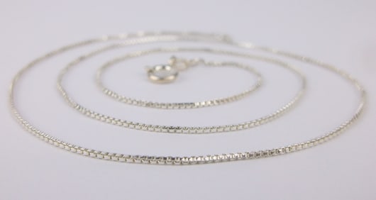 New Vintage Italian Sterling Silver Box Chain Necklace 18"