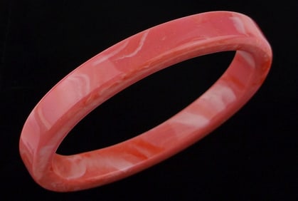 Mint Vintage 1950s Marbled Lucite Bracelet 8"