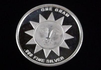 New Vint Sun .999 Fine Silver Coin