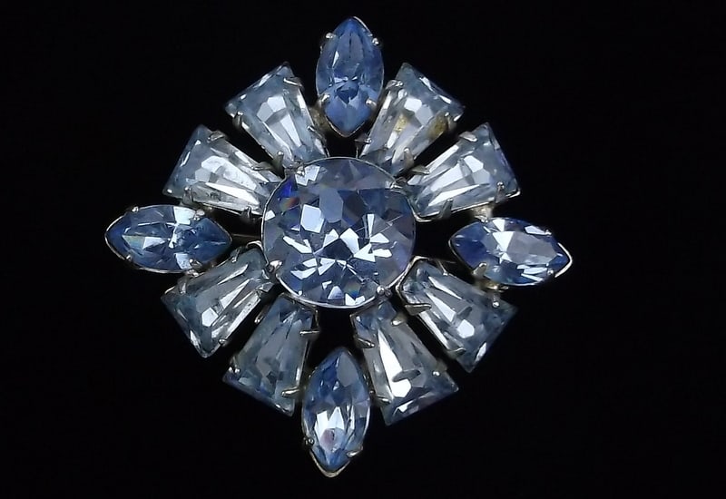 Stunning Antique 1950s Rhinestone Brooch (1 of 2)