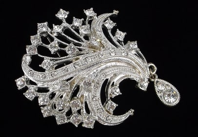 Mint Big Vintage Rhinestone Brooch